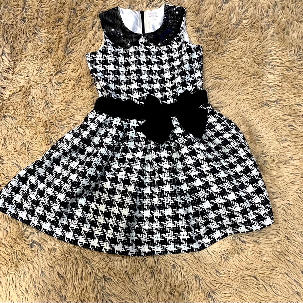 The Children’s Place Black & White Midi Dress
